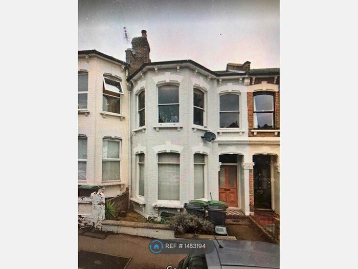 1 Bedroom Flat To Rent In Ground Floor Duckett Road, London, N4