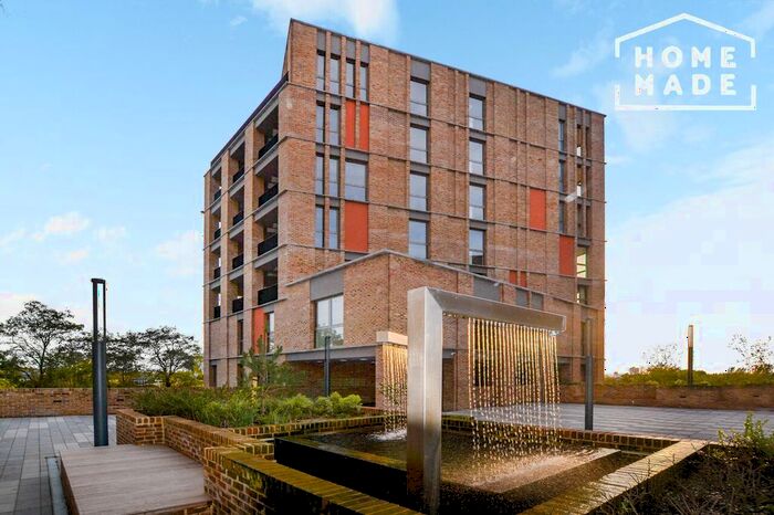 3 Bedroom Flat To Rent In Middle Yard, Dudden Hill Lane, London, NW10