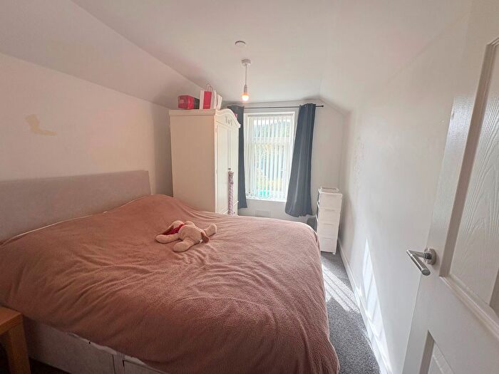 1 Bedroom Flat To Rent In A Dinam Street, Nantymoel, Bridgend, CF32