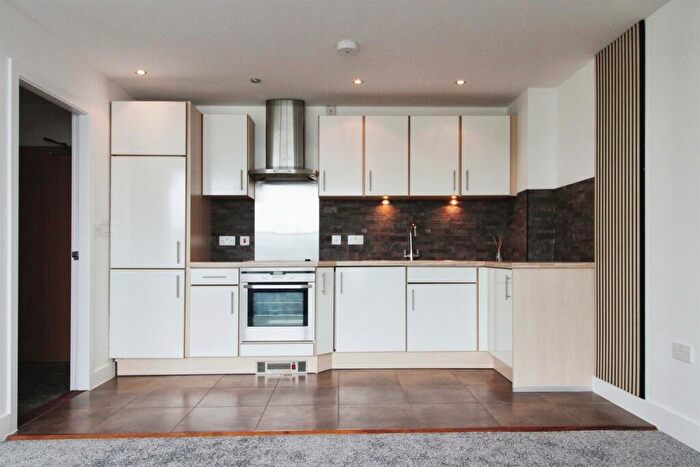 1 Bedroom Flat To Rent In Ferry Court, Cardiff, CF11