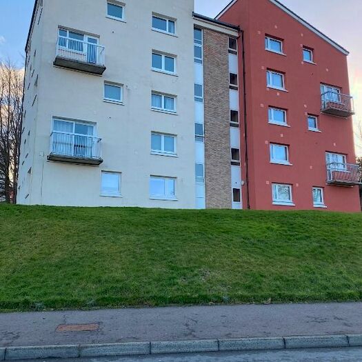 2 Bedroom Flat To Rent In Maxton Place, Perth, Perthshire PH1
