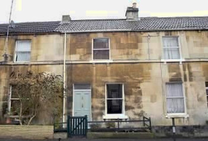 2 Bedroom Terraced House To Rent In Manor Road, Bath, BA1