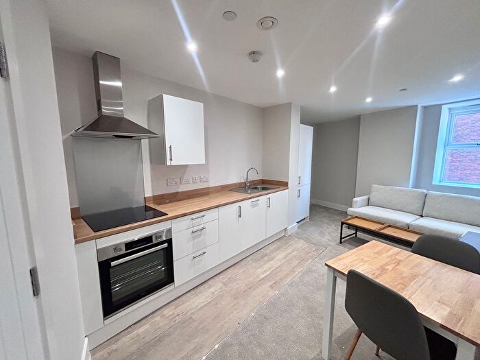 1 Bedroom Flat To Rent In High Street, Hull, HU1
