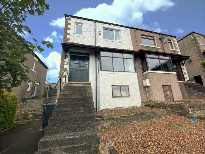 3 Bedroom Property To Rent In Baildon, Shipley, West Yorkshire, BD17