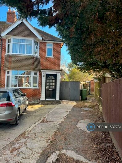 3 Bedroom Semi-Detached House To Rent In Luxfield Road, Warminster, BA12