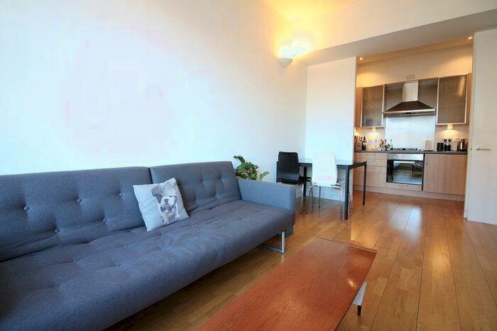 1 Bedroom Flat To Rent In Shepperton Road, Islington, N1