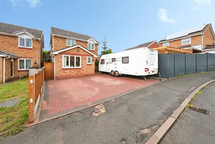 4 Bedroom Detached House For Sale In Weavers Close, Belper, DE56