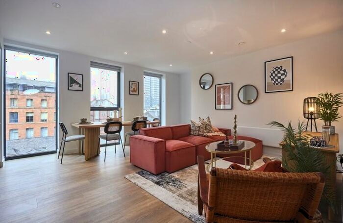 2 Bedroom Apartment For Sale In Manchester New Square, Whitworth Street, Manchester, M1