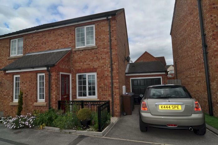 2 Bedroom Semi-Detached House To Rent In Tudor Court, Grimethorpe, S72