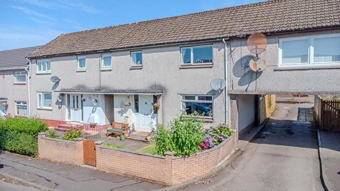 3 Bedroom End Of Terrace House For Sale In Carrick Court, Kirkintilloch, G66