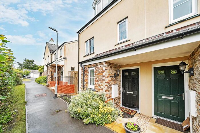 4 Bedroom Semi-Detached House For Sale In St Anns Chapel, Callington, PL18