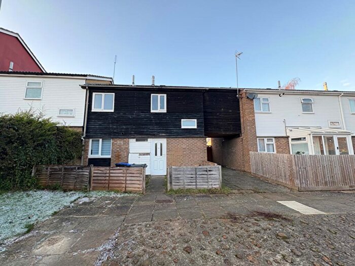 4 Bedroom House To Rent In Sidebrook Court, Northampton, NN3