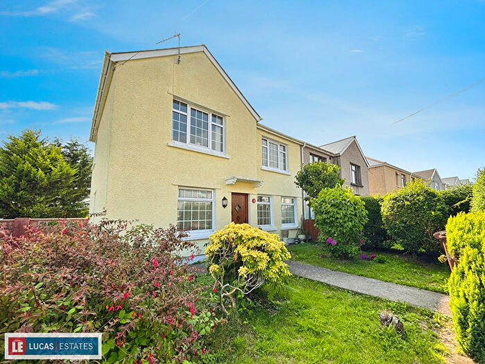 3 Bedroom Semi-Detached House For Sale In Thomas Street, Aberbargoed, Bargoed, CF81