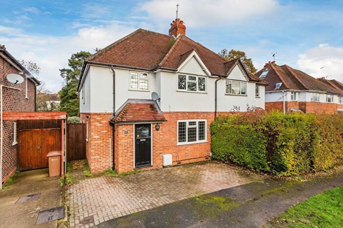 4 Bedroom Terraced House To Rent In Beech Grove, Guildford, GU2