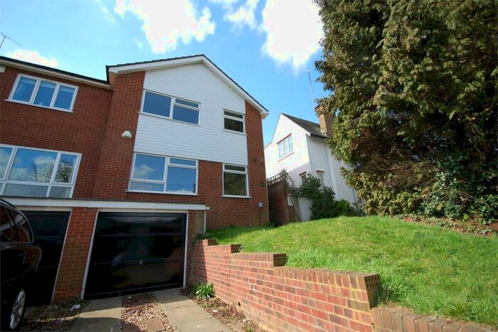 4 Bedroom Detached House To Rent In Ravensbourne Avenue, Bromley, BR2
