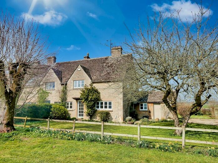 3 Bedroom Semi-Detached House To Rent In Westwell, Burford, OX18