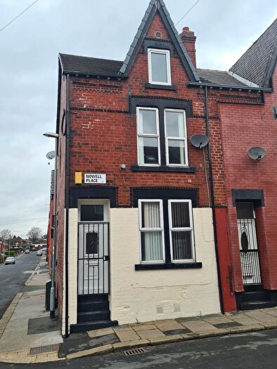 4 Bedroom Terraced House To Rent In Nowell Place, Leeds, LS9