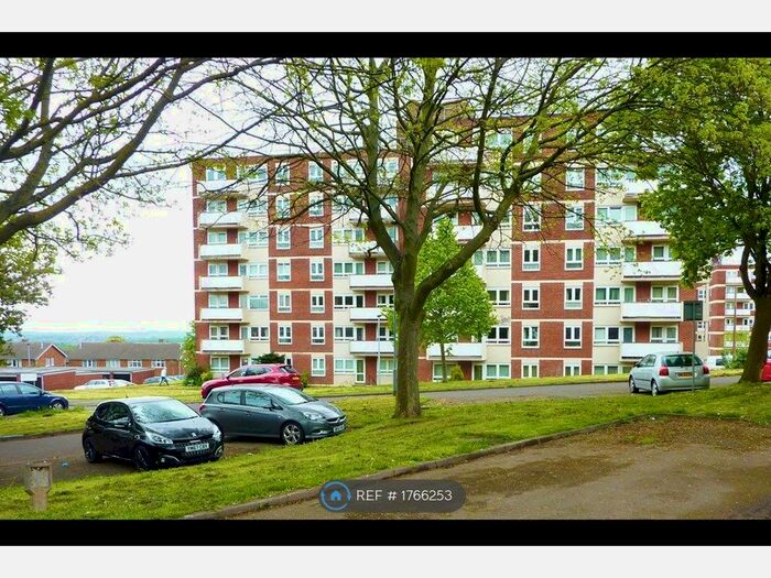 1 Bedroom Flat To Rent In Duke Crescent, Barnsley, S70