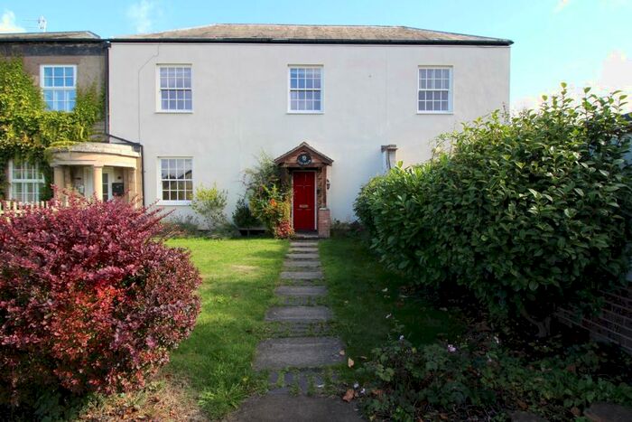 3 Bedroom Semi-Detached House To Rent In Grange Mews, Ruddington, NG11