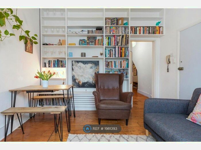 2 Bedroom Flat To Rent In Springfield Road, London, N15