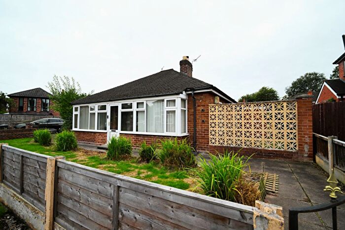 3 Bedroom Bungalow For Sale In Ashbourne Road, Warrington, WA5
