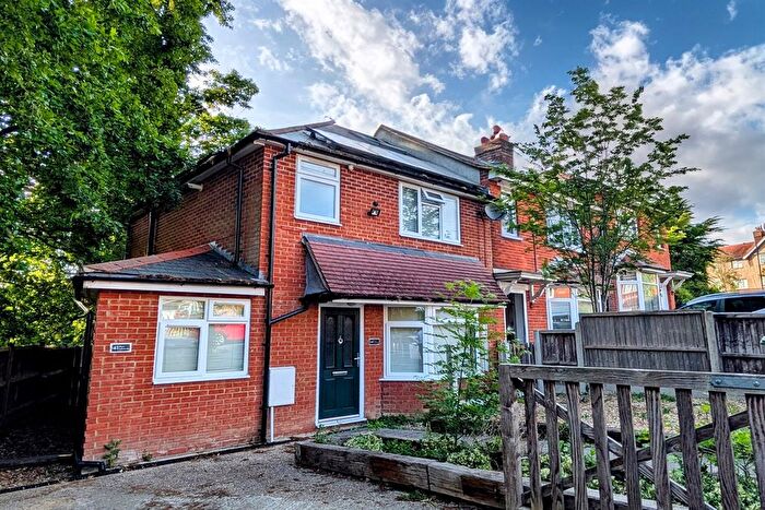 2 Bedroom Flat To Rent In Lobelia Road, Southampton, SO16