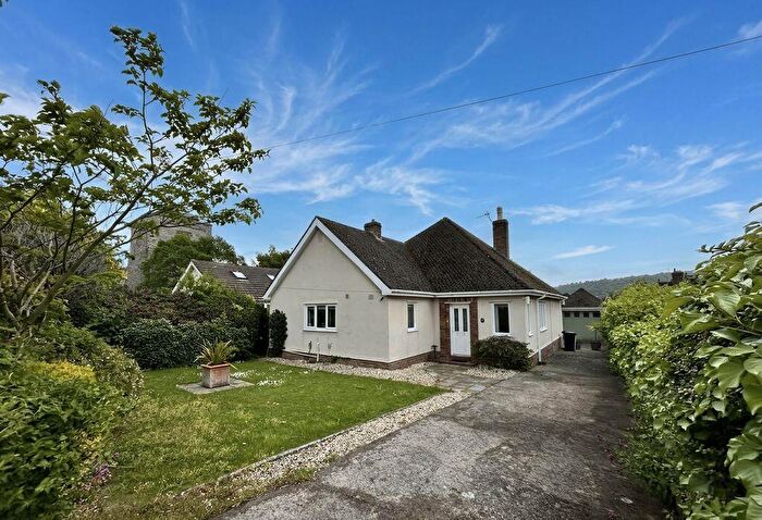 3 Bedroom Detached Bungalow For Sale In Crossley Road, Rhos On Sea, LL28