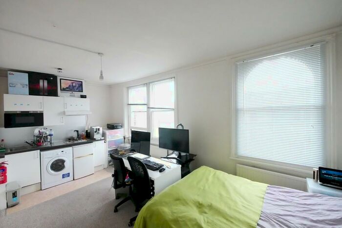 Studio To Rent In Fortess Road, London, NW5