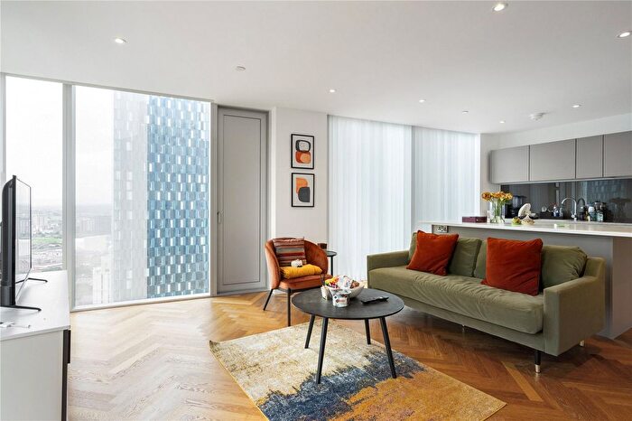 2 Bedroom Flat To Rent In Owen Street, Manchester, Greater Manchester, M15