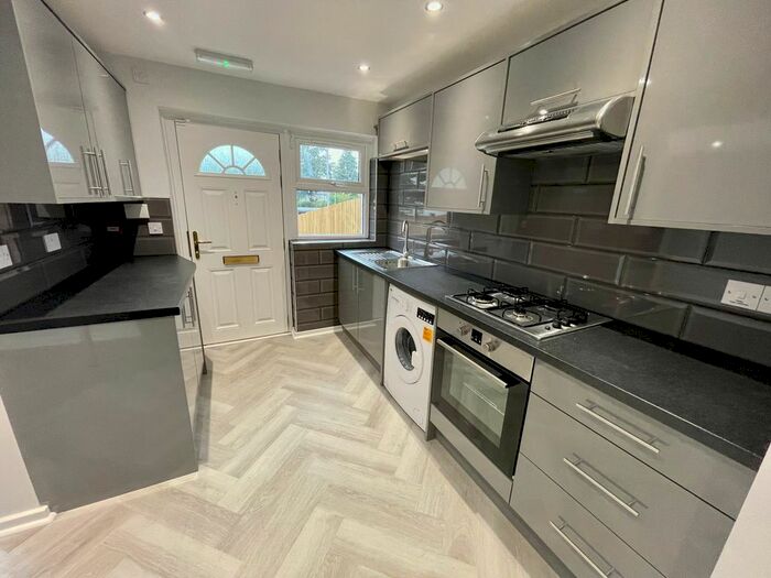 3 Bedroom Terraced House To Rent In St. Alban Approach, Leeds, LS9