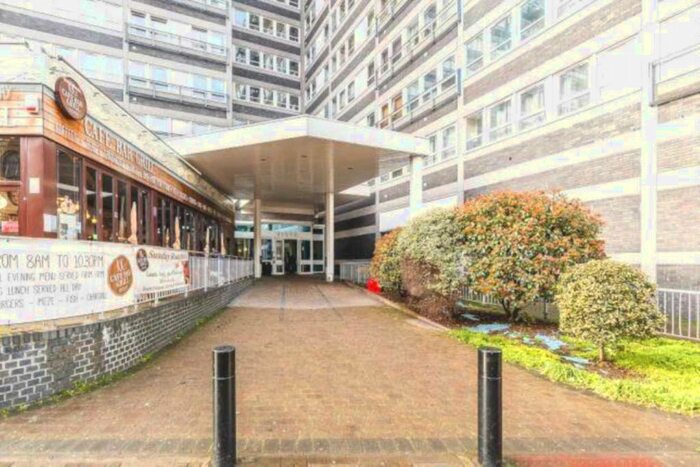 2 Bedroom Flat To Rent In Calderwood Street, London, SE18