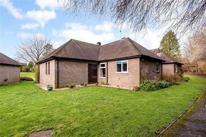2 Bedroom Bungalow To Rent In Headbourne Worthy House, Bedfield Lane, Headbourne Worthy, Winchester, SO23