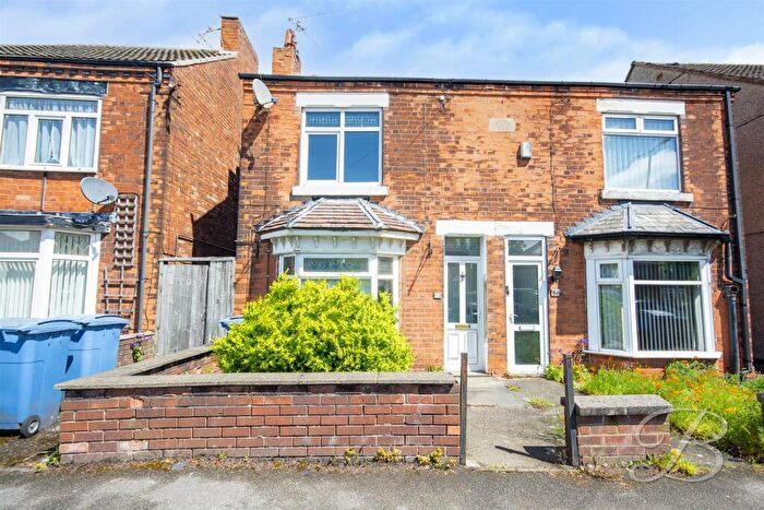 3 Bedroom Mews To Rent In Chesterfield Road North, Mansfield, NG19