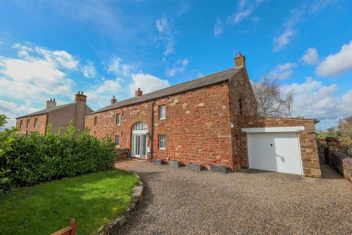 5 Bedroom House For Sale In Willow Tree Barn, Milburn, CA10