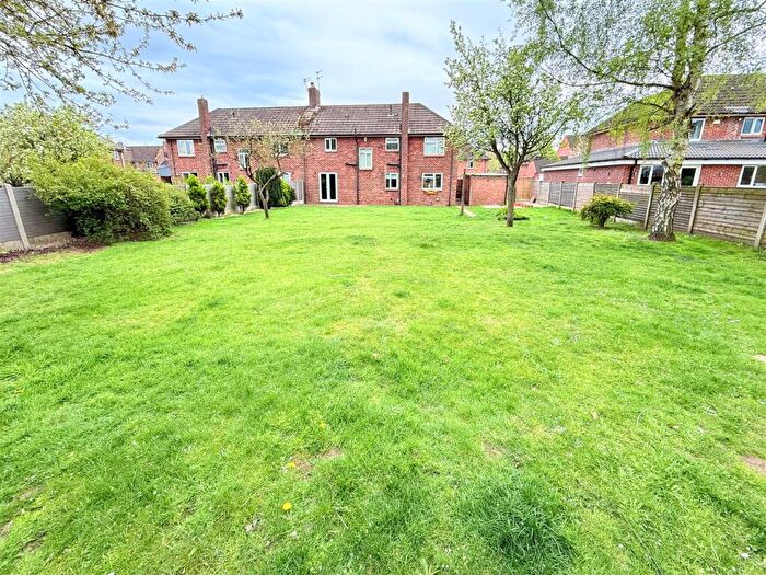 4 Bedroom House For Sale In Beech Avenue, Auckley, Doncaster, DN9