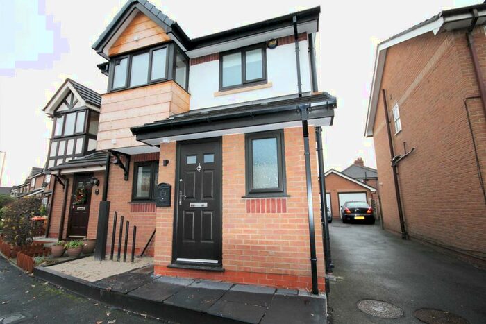3 Bedroom Semi-Detached House To Rent In Bradgreen Road, Monton, M30