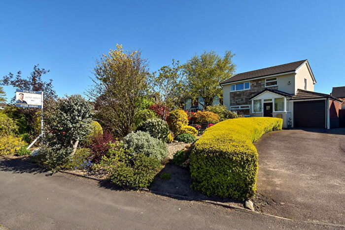 3 Bedroom Detached House For Sale In Greenbarn Way, Blackrod, Greater Manchester, BL6