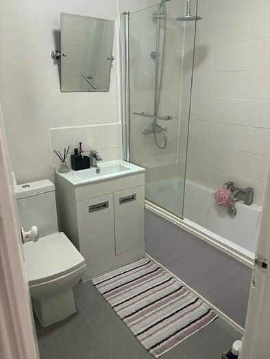 2 Bedroom Flat To Rent In Heworth Green, York, YO31