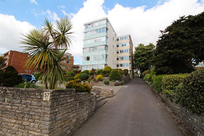 2 Bedroom Flat To Rent In Parkstone Road, Poole, BH15