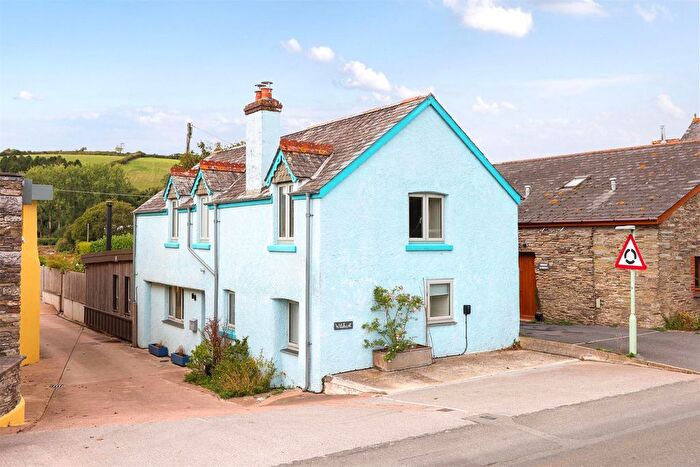 3 Bedroom Detached House For Sale In Avon Bridge, Aveton Gifford, Kingsbridge, Devon, TQ7