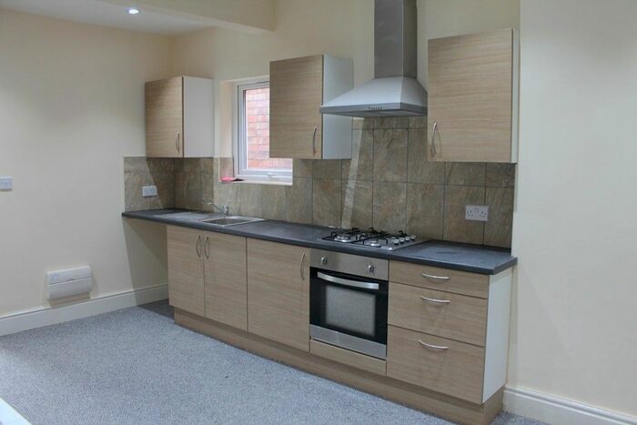 2 Bedroom Flat To Rent In Trinity Lane, Hinckley, LE10