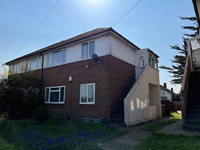 2 Bedroom Ground Maisonette To Rent In Witts Hill, Midanbury, SO18