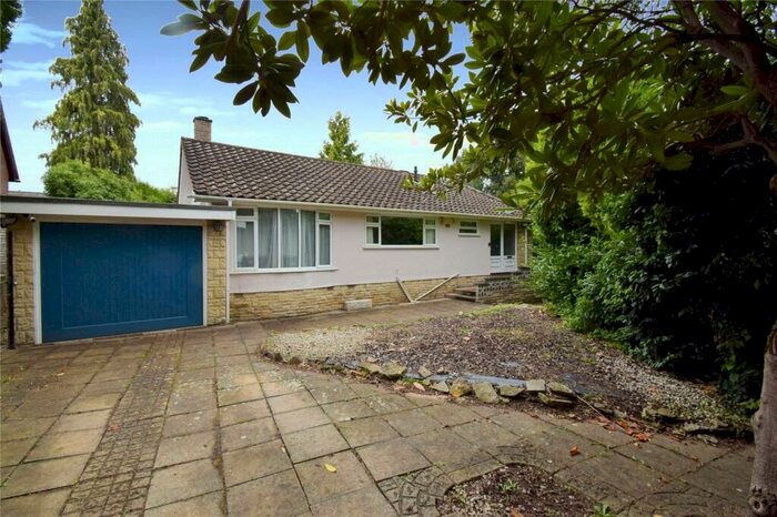 3 Bedroom Bungalow For Sale In Ashley Gardens, Colchester, Essex, CO3