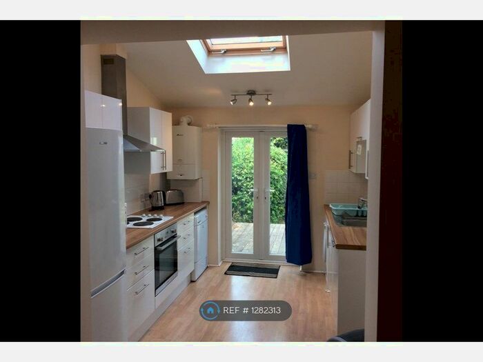 5 Bedroom Terraced House To Rent In Seventh Avenue, Bristol BS7
