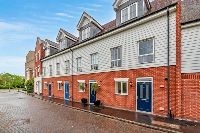 4 Bedroom Town House For Sale In Westwood Drive, Canterbury, CT2