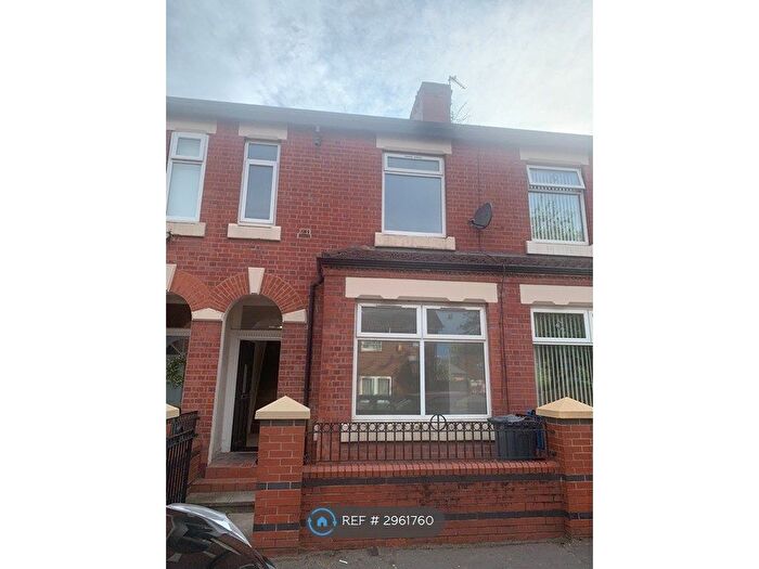 3 Bedroom Terraced House To Rent In Lees St, Manchester, M11