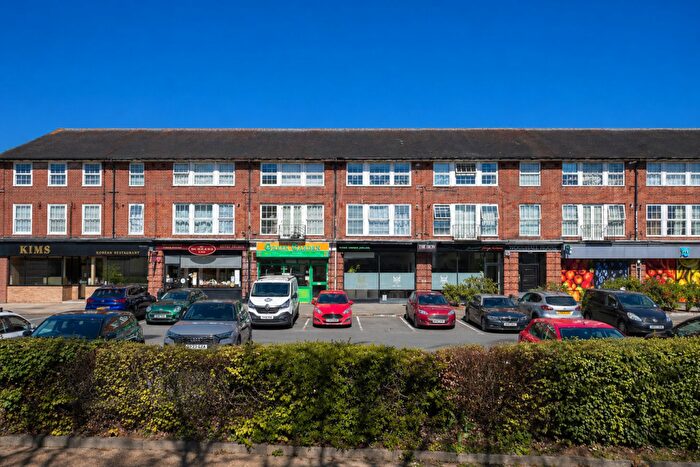 1 Bedroom Flat For Sale In Cole Green Lane, Welwyn Garden City, AL7