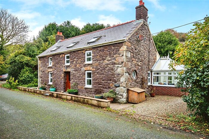 3 Bedroom Detached House For Sale In Roch, Haverfordwest, Pembrokeshire, SA62