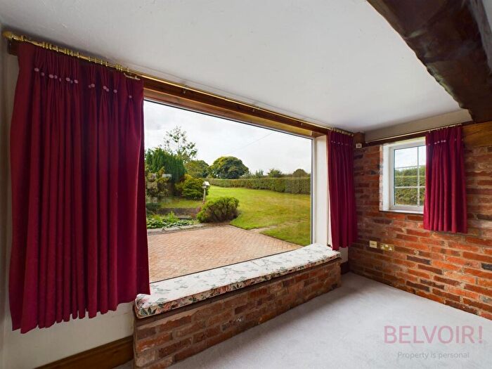 2 Bedroom Cottage To Rent In Top Road, Blidworth, NG21