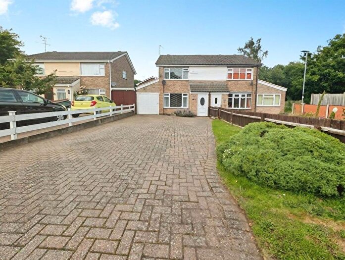 3 Bedroom Semi-Detached House For Sale In Warwick Road, Broughton Astley, Leicester, LE9